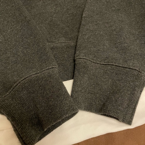 TNA Gray with Camo Logo Baltic Hoodie size Small - Picture 5 of 7